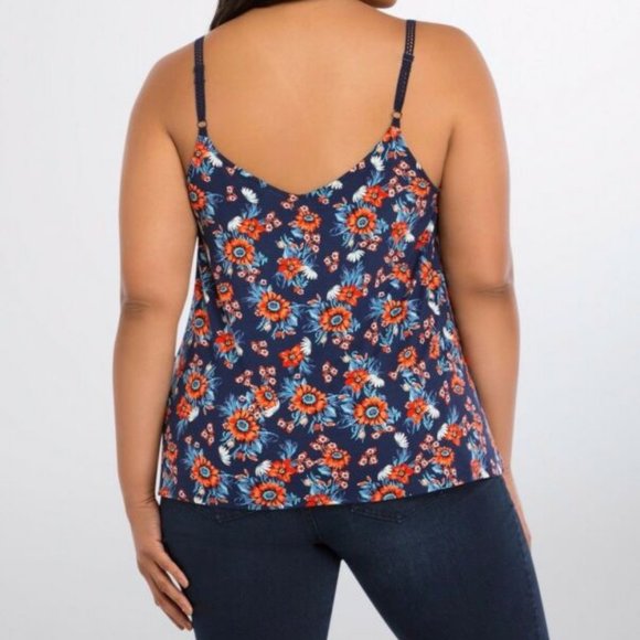 Torrid Navy Floral Crochet Trim Tank Top Size 2 - Picture 2 of 7